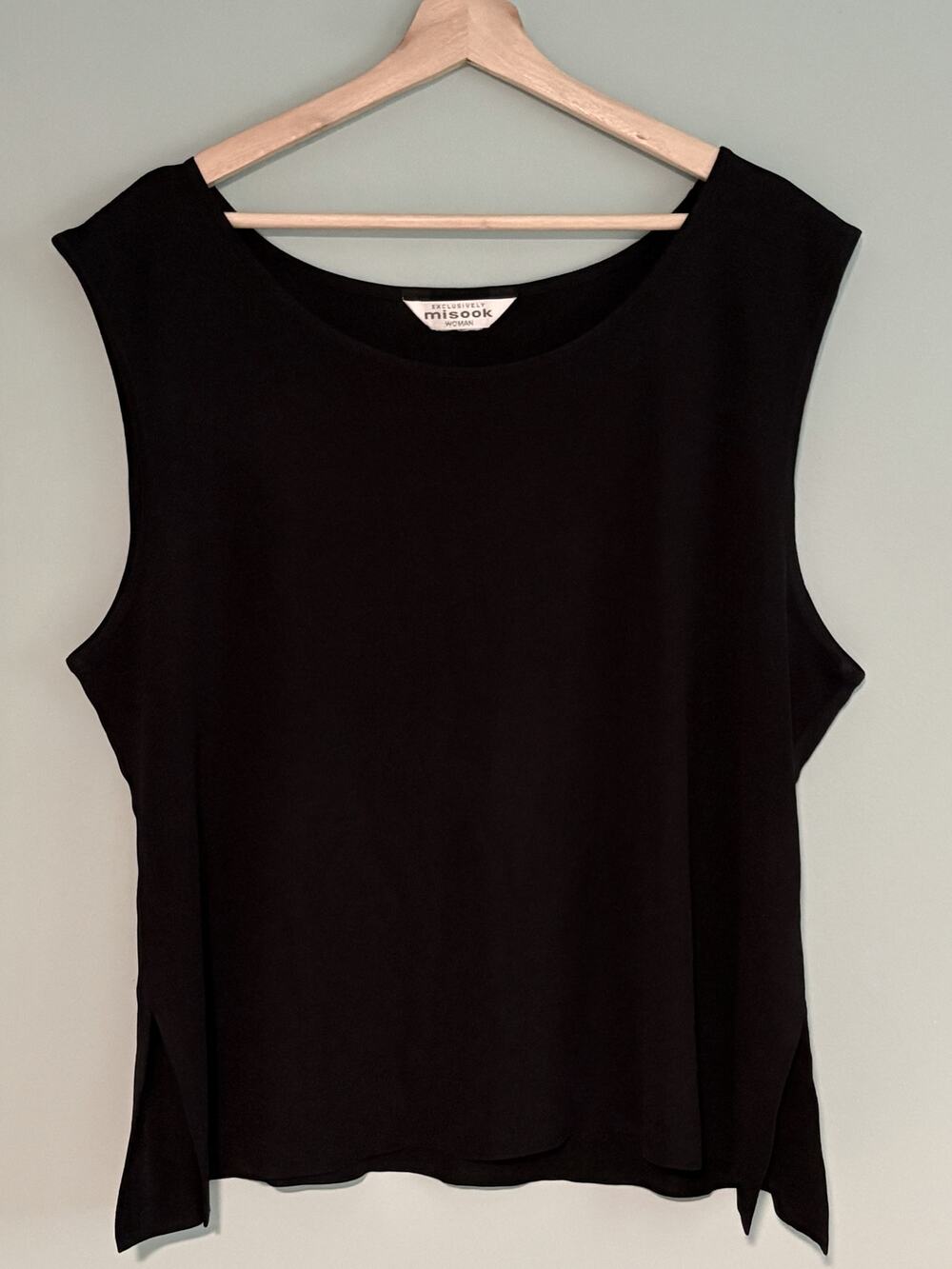 Exclusively MISOOK Sleeveless Sweater Knit Tank Top Shell Black ESTIMATE 2X Plus